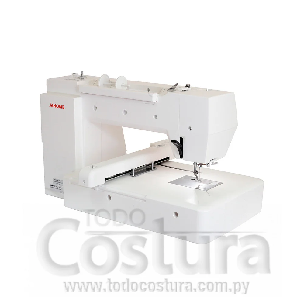 BORDADORA COMPUTARIZADA JANOME MC400E